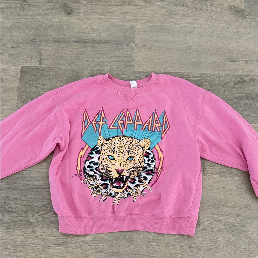H&M Pink Graphic Crew Neck Sweater